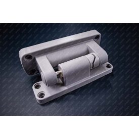 Kiemelőpályás zsanér