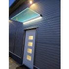 Üveg előtető alumínium profillal 1500×800 mm